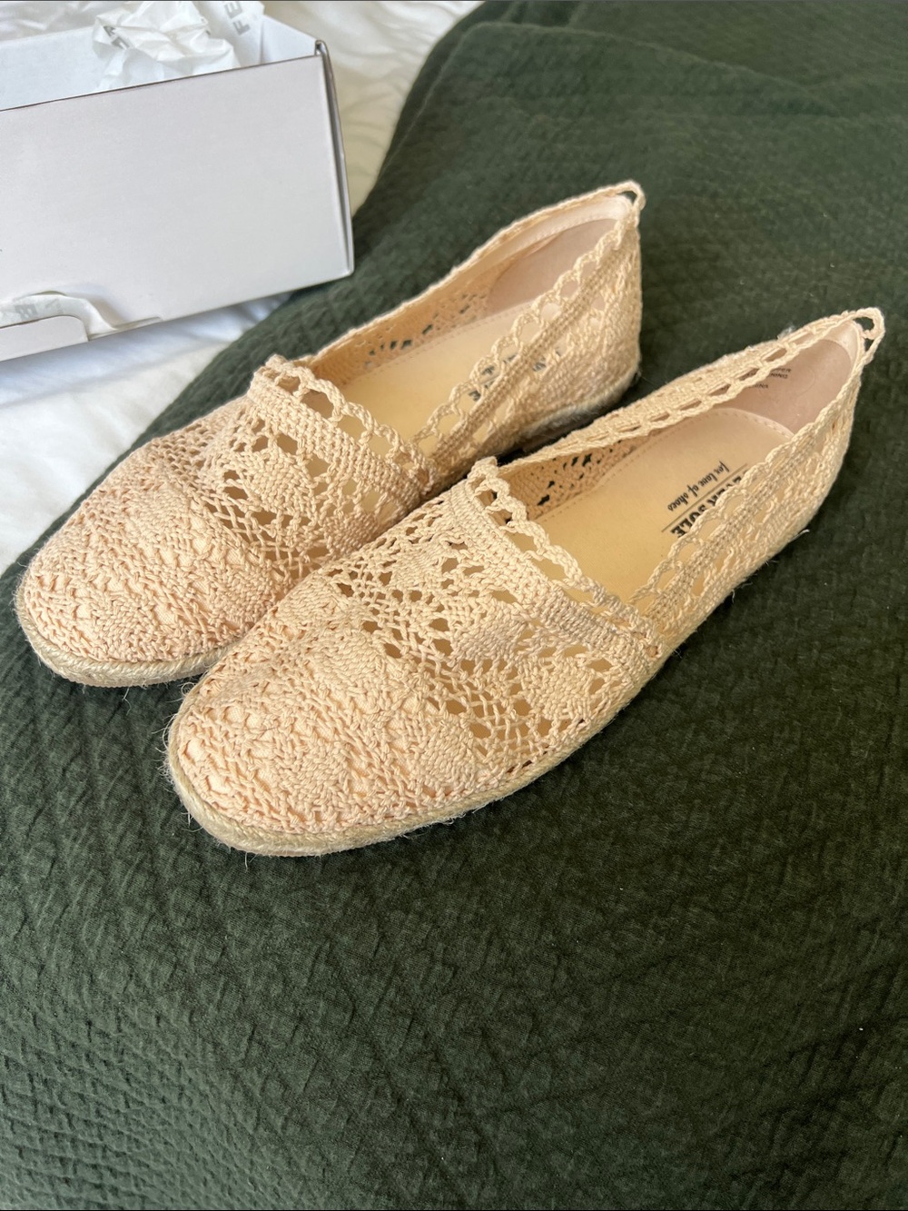 Women’s Crochet Espadrilles in Light Beige - Casual Slip-On Flats